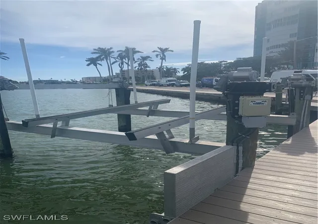 4th image of 4090 Gulf Shr Blvd N #1, Naples, FL 34103 | MLS# 225077033