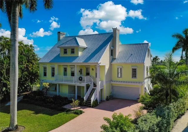 Photo 2 of Single family home for sale at 1172 Kittiwake Cir, Sanibel, FL 33957 | MLS# 2025017262 | Listing updated on 2026-06-24