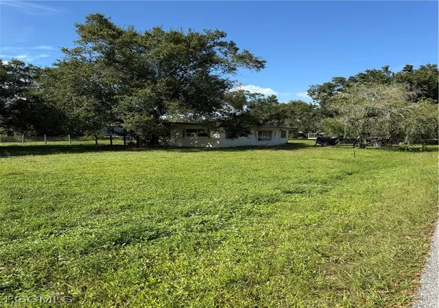 10th image of 5915 Howard Ln, Punta Gorda, FL 33950 | MLS# 2025017306