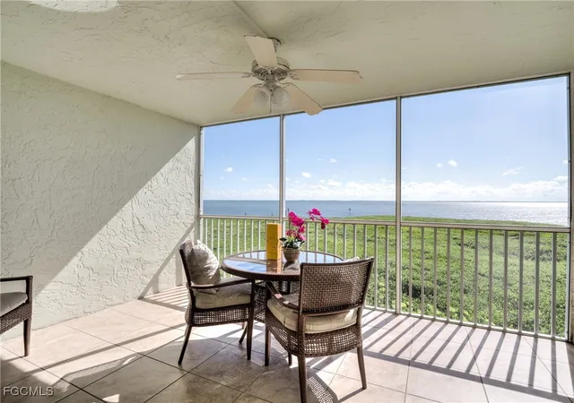 Listing Photo 4 - Condo for sale in building located at 5232 Bayside Villas, Captiva, FL 33924