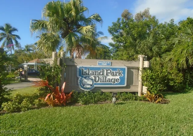 3rd image of 17594 Osprey Inlet Ct, Fort Myers, FL 33908 | MLS# 2025017631