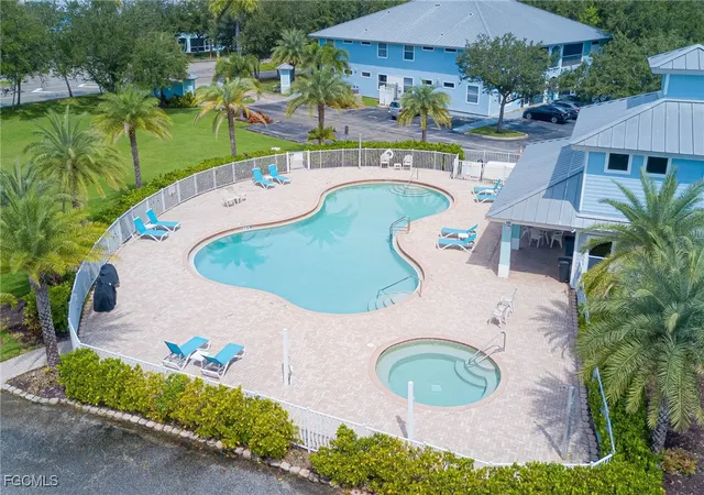 2nd image of 1050 Hancock Creek S Blvd, Cape Coral, FL 33909