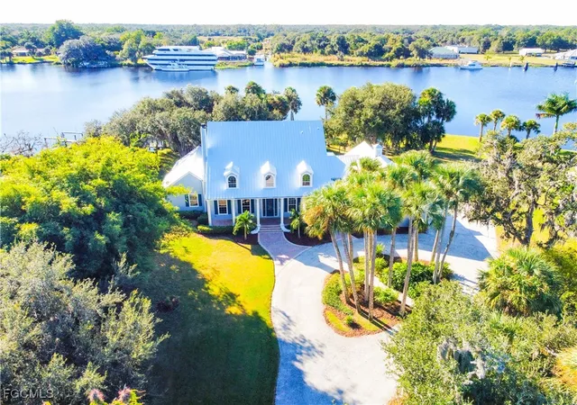 1st image of 16470 Oakview Cir, Alva, FL 33920 | MLS# 2025017820