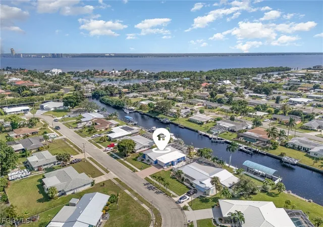 2nd image of 1661 Swan Ter, North Fort Myers, FL 33903 | MLS# 2025017907