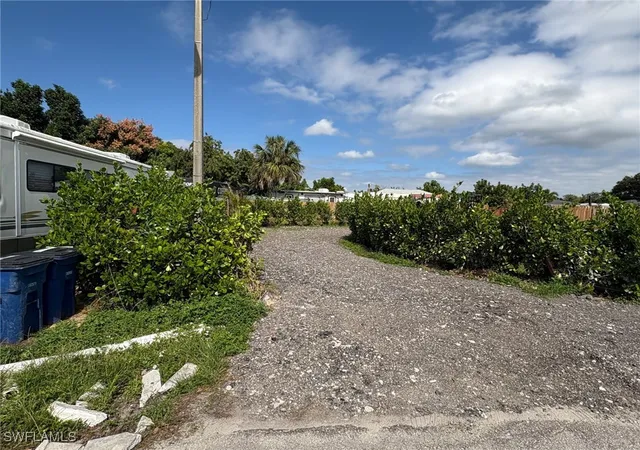 Photo 4 of Land for sale at 418 Cactus Cir, Lehigh Acres, FL 33936 | MLS# 225077702 | Listing updated on 2026-01-14