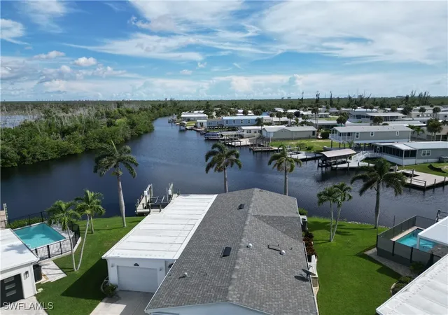 3rd image of 17741 Canal Cove Ct, Fort Myers Beach, FL 33931 | MLS# 225069048