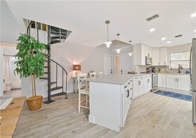 2nd image of 6449 Royal Woods Dr, Fort Myers, FL 33908 | MLS# 2025018160