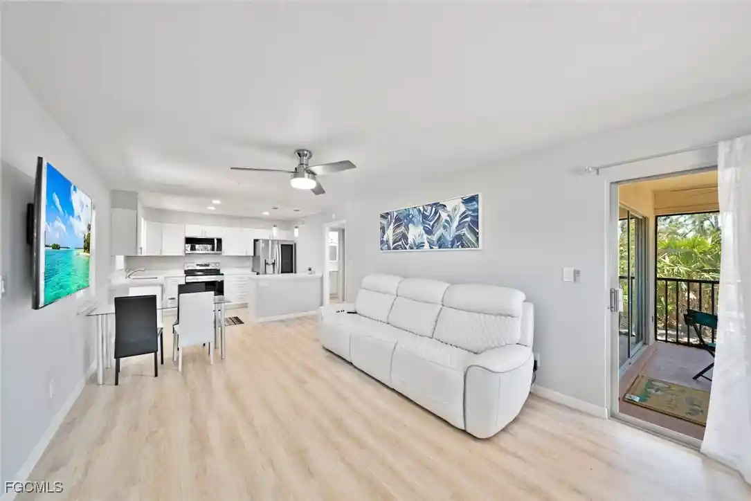 Photo 1 of Sale Pending at 16881 Davis Rd #721, Fort Myers, FL 33908 | MLS# 2025018183 | Listing updated on 2026-10-27