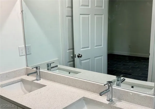 4th image of 304-306 Gordon Ave S, Lehigh Acres, FL 33973 | MLS# 2025018196