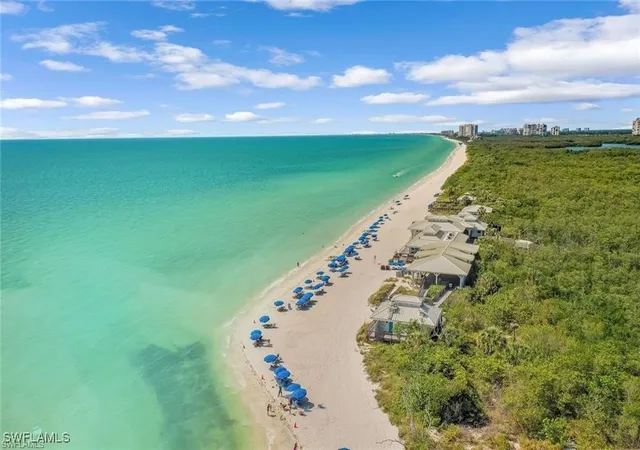 2nd image of 795 Bentwater Cir, Naples, FL 34108
