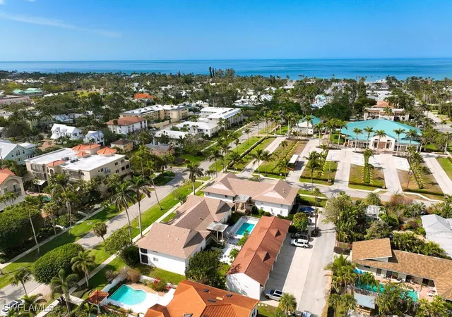 1st image of 415 10th Ave S #7, Naples, FL 34102 | MLS# 225077126