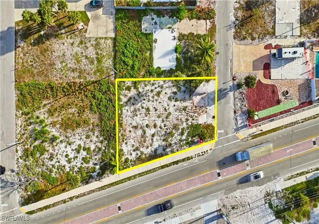 4th image of 101 Hibiscus Dr, Fort Myers Beach, FL 33931 | MLS# 225077066