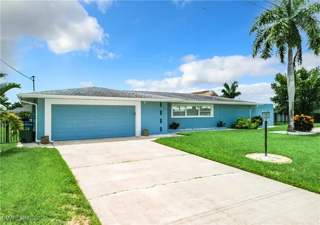2nd image of 2818 Se 17th Pl, Cape Coral, FL 33904 | MLS# 225076976
