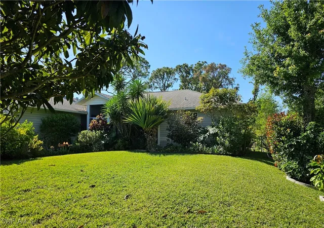 4th image of 2505 9Th St W, Lehigh Acres, FL 33971 | MLS# 225077971