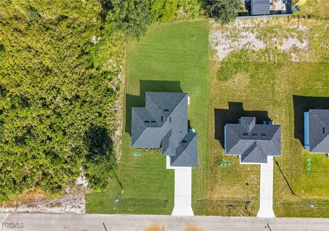 35th image of 2506 30th St Sw, Lehigh Acres, FL 33976 | MLS# 2025018799