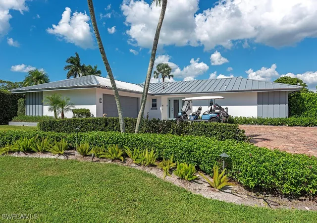 1st image of 595 Wedge Dr, Naples, FL 34103 | MLS# 225077204