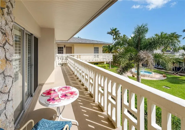 Homes for sale in Marco Island, FL | 1215 Edington Place, Marco Island, FL 34145 | Houzeo