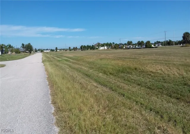 4th image of 1505 1513 Nw 32nd Pl, Cape Coral, FL 33993 | MLS# 2025018964