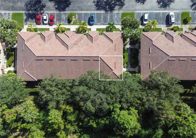 2nd image of 9420 Ivy Brk Run, Fort Myers, FL 33913