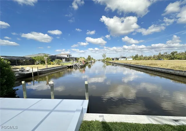 2nd image of 3915 Kismet Pkwy W, Cape Coral, FL 33993 | MLS# 2025019170