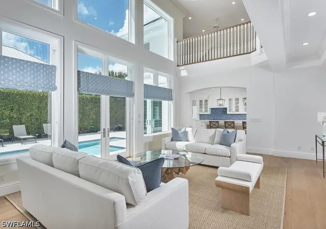 5th image of 570 2Nd Ave N, Naples, FL 34102 | MLS# 225077400
