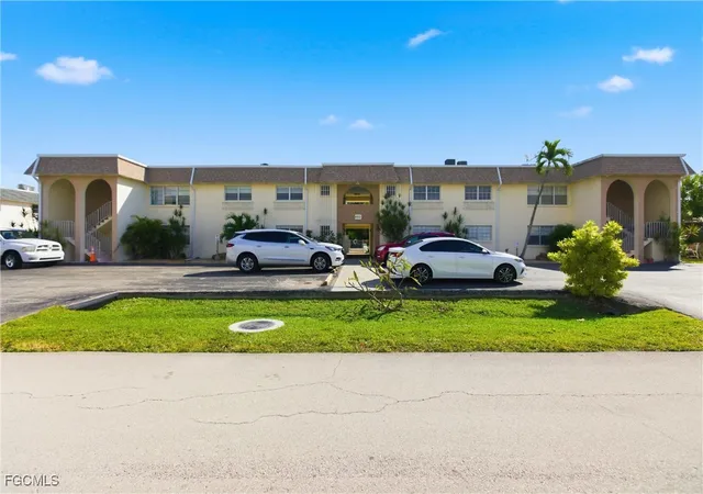 Photo 1 of Condo for sale at 4931 Vincennes Ct #4, Cape Coral, FL 33904 | MLS# 2025019302 | Listing updated on 2026-07-31