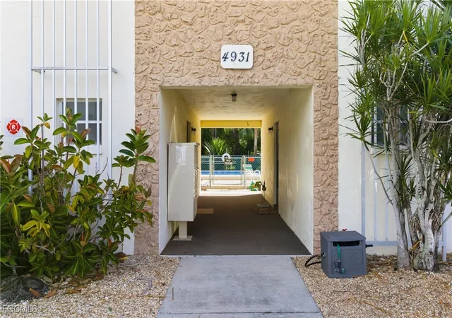 Photo 2 of Condo for sale at 4931 Vincennes Ct #4, Cape Coral, FL 33904 | MLS# 2025019302 | Listing updated on 2026-07-31