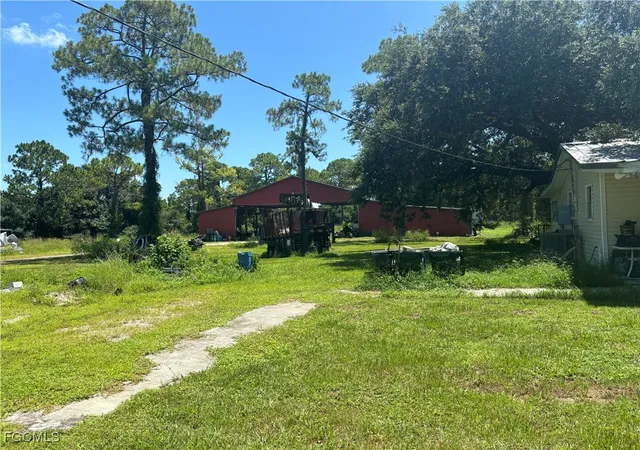 4th image of 1451 Pollywog Dr, Labelle, FL 33935 | MLS# 2025019308