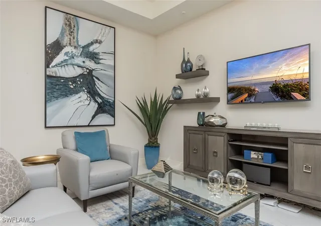 2nd image of 605 El Camino Real #102, Naples, FL 34119 | MLS# 225078042