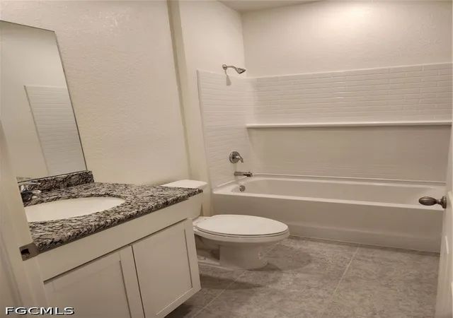 5th image of 2404 Vera Ave S, Lehigh Acres, FL 33976 | MLS# 2025019523