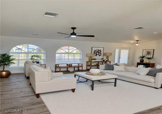 Photo 2 of Sale Pending at 310 Se 32nd St, Cape Coral, FL 33904 | MLS# 2025019754 | Listing updated on 2026-07-17