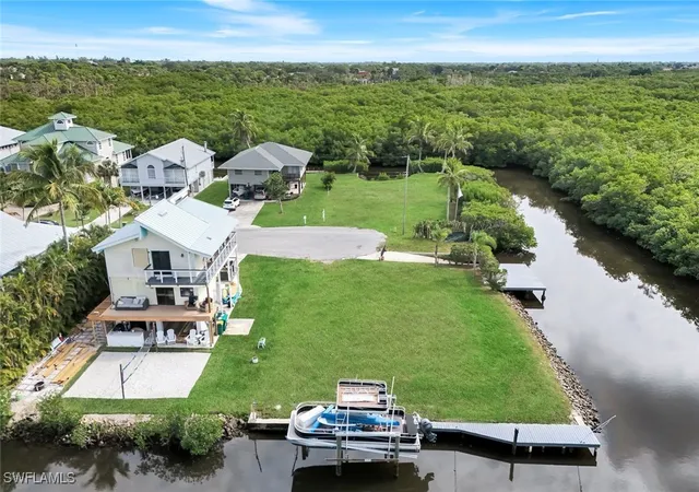 Photo 2 of Land for sale at 1277 Grand Cnl Dr, Naples, FL 34110 | MLS# 225073903 | Listing updated on 2026-04-20