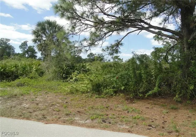 Photo 3 of Land for sale at 5902 Queen Ave N, Lehigh Acres, FL 33971 | MLS# 2025019957 | Listing updated on 2025-12-10