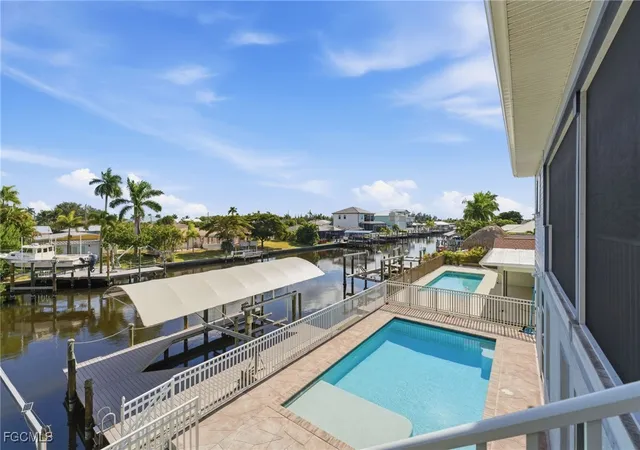 4th image of 12304 Boat Shell Dr, Matlacha Isles, FL 33991 | MLS# 2025020052