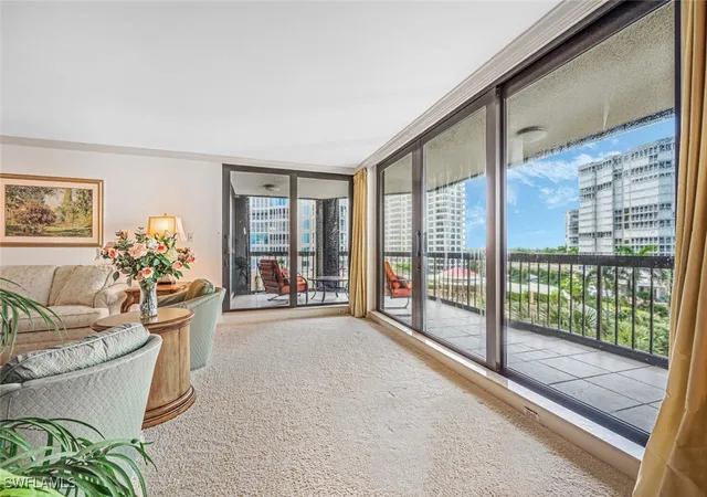 3rd image of 4551 Gulf Shore Blvd N, Naples, FL 34103
