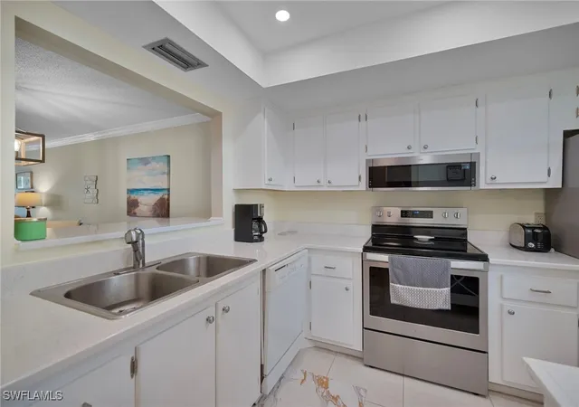 4th image of 3150 Binnacle Dr #207, Naples, FL 34103 | MLS# 225079229