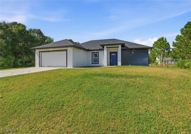 5th image of 1013 Atherton Ave, Lehigh Acres, FL 33971 | MLS# 2025020149
