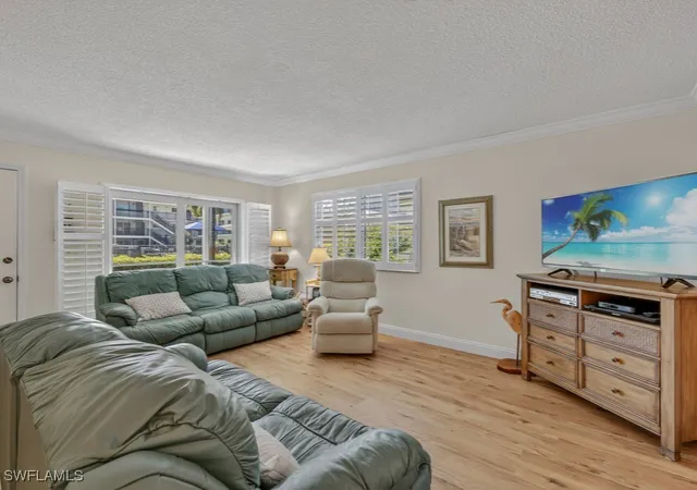 Photo 4 of Condo for sale at 766 Central Ave #101, Naples, FL 34102 | MLS# 225079624 | Listing updated on 2026-08-31