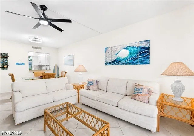 4th image of 5959 Winkler Rd #114, Fort Myers, FL 33919 | MLS# 225079324