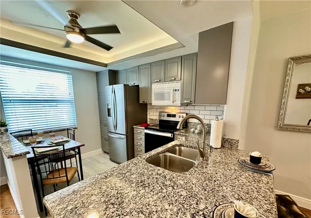 Homes for sale in Fort Myers, FL | 2828 Jackson St, Fort Myers, FL 33901