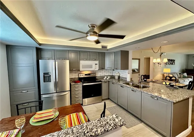 Homes for sale in Fort Myers, FL | 2828 Jackson St, Fort Myers, FL 33901