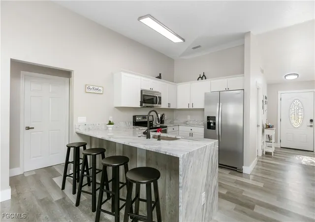 Photo 4 of Single family home for sale at 5608 Mandarin Ct, Davenport, FL 33896 | MLS# 2025020705 | Listing updated on 2026-07-16