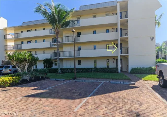 2nd image of 929 Collier Ct #B201, Marco Island, FL 34145 | MLS# 225079846