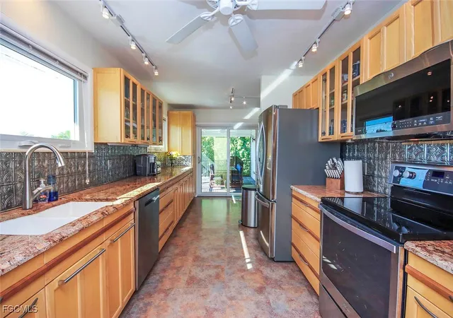 Photo 3 of Single family home for sale at (Undisclosed), Sanibel, FL 33957 | MLS# 2025020901 | Listing updated on 2026-07-17