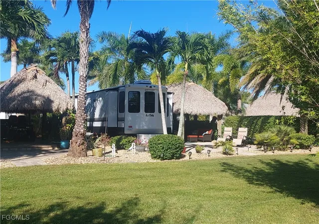 4th image of 5151 Cypress Trail Resort Cir, Fort Myers, FL 33905 | MLS# 2025020908