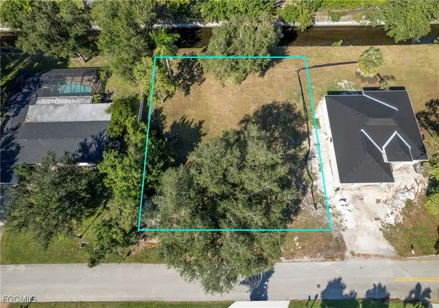 Homes for sale in Fort Myers, FL | 1329 Carlene Ave, Fort Myers, FL 33901 | MLS# 2025020996