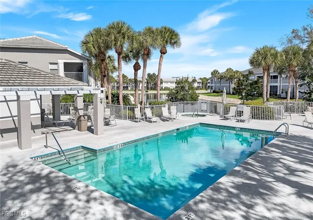 2nd image of 12110 Summergate Cir, Fort Myers, FL 33913