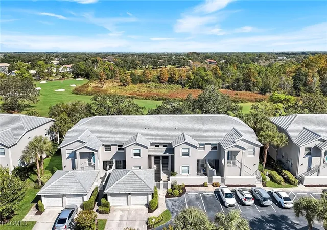 5th image of 12110 Summergate Cir #202, Fort Myers, FL 33913 | MLS# 2025021111