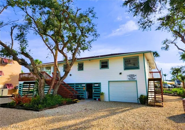 3rd image of 5441-5451 Oak Ridge Ave, Fort Myers Beach, FL 33931 | MLS# 225078650