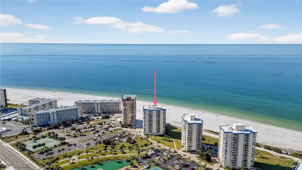 Listing Photo 2 - Condo for sale in 7360 Estero Blvd located at 7360 Estero Blvd, Fort Myers Beach, FL 33931 - Unit #802